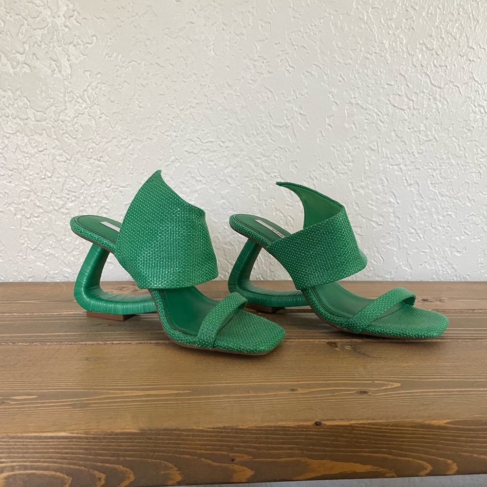 Gianni Bini Green Heels